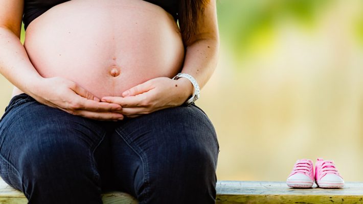 Gestación subrogada o vientre de alquiler: Aspectos legales, médicos y sociales