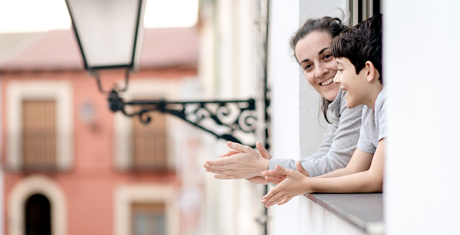 Los aplausos de los balcones, han servido más de lo que mucha gente se piensa